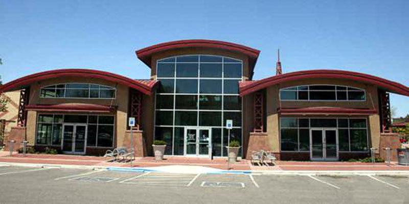  Visit El Pueblo History Museum's Website