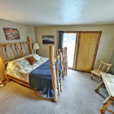 Room 1 at Cucharas River Bed and Breakfast